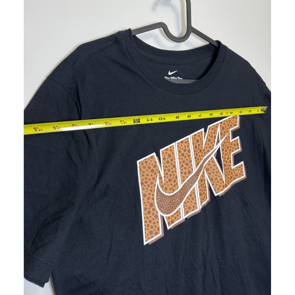 Nike Black Graphic T-shirt Gold Swoosh‎ Logo Men's Size L Y2K - Picture 2 of 5